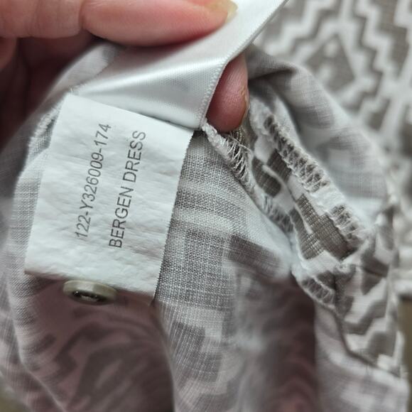 Royal Robbins Dress Size Large Standard Fit Geometric Print Beach Athleisure - Picture 7 of 8